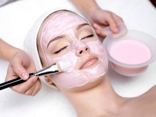 Limpieza facial intensiva + hidratación